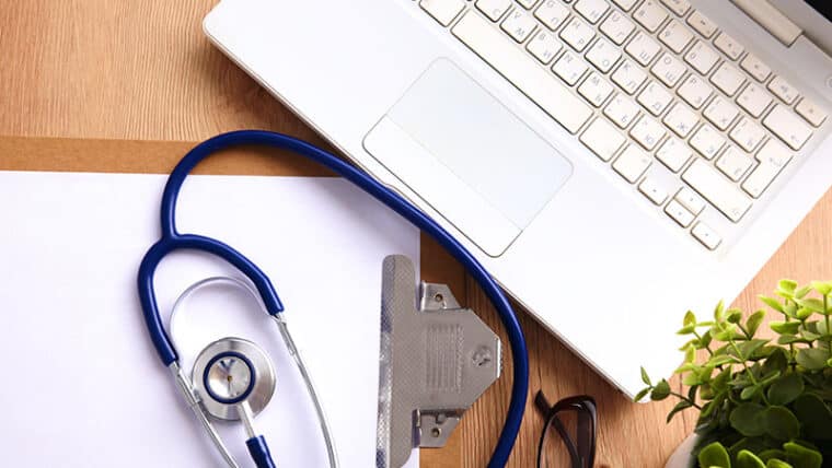 Medische gegevens vanaf volgend jaar op eigen computer beheren